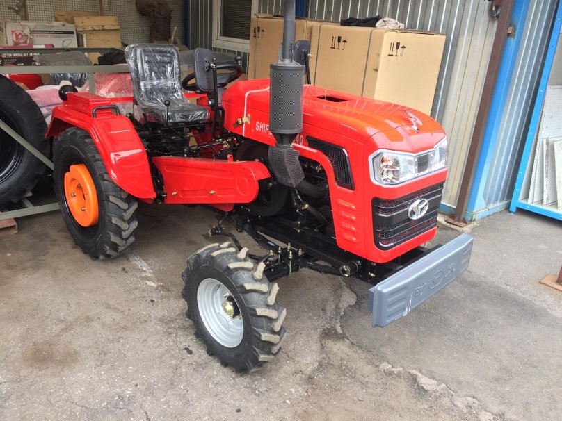 Трактор Шифенг 240