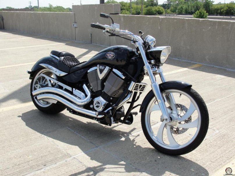 Мотоцикл Victory Vegas