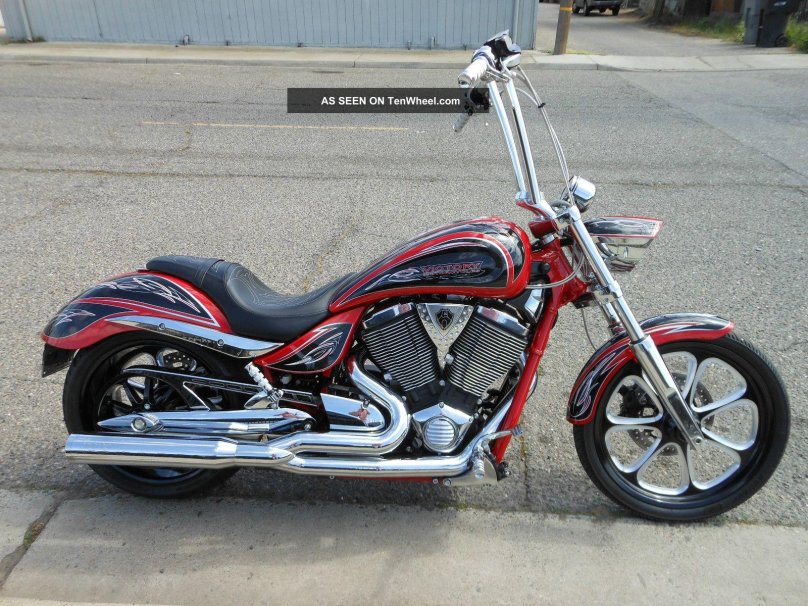 Виктори джекпот мотоцикл 2010