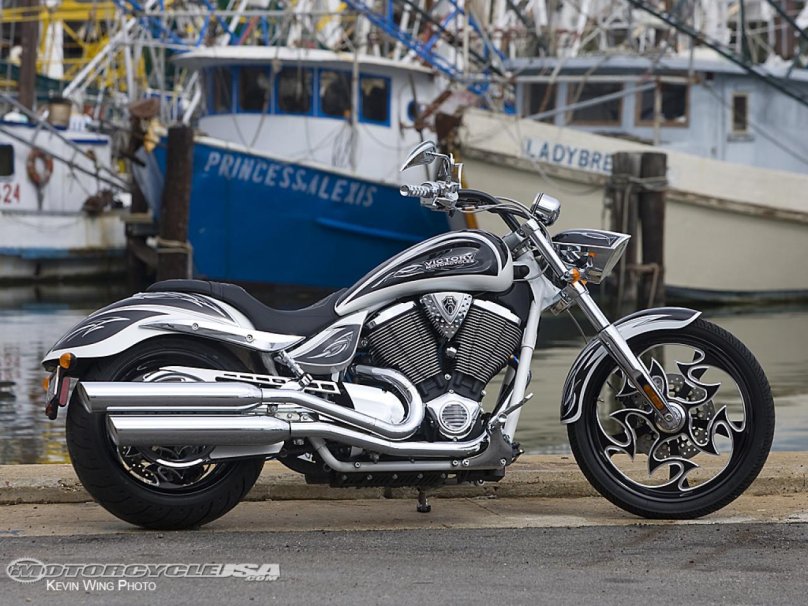 Victory Jackpot Arlen Ness