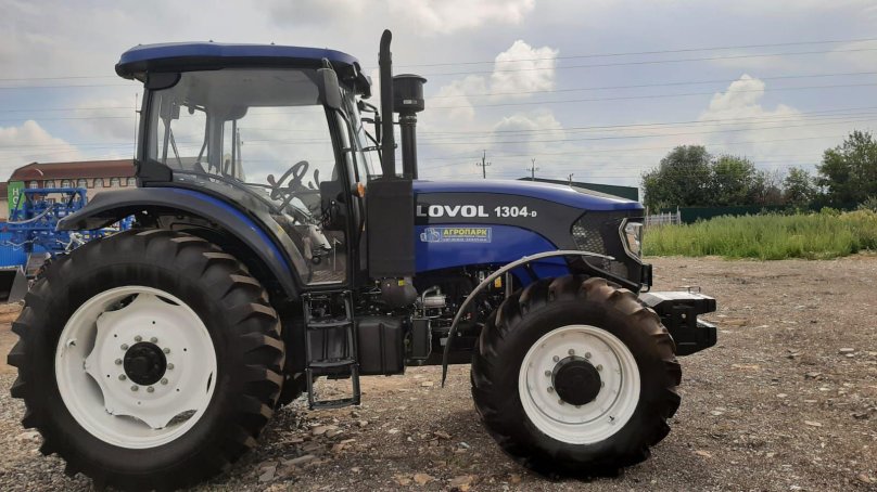 Трактор Lovol td1304