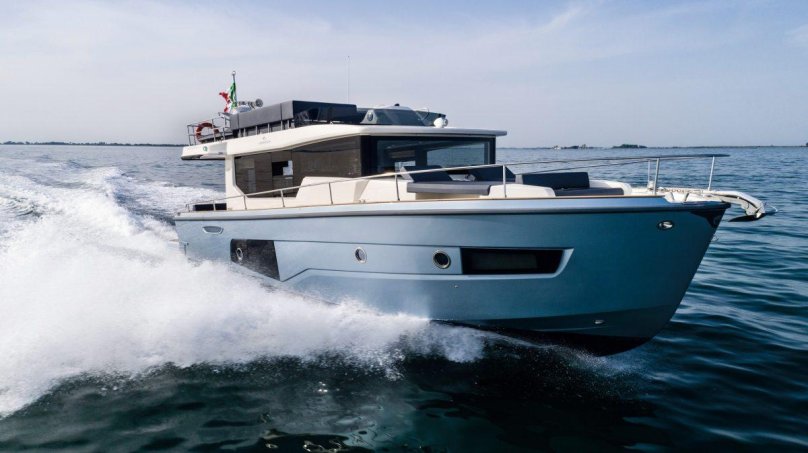 Яхты Cranchi t55