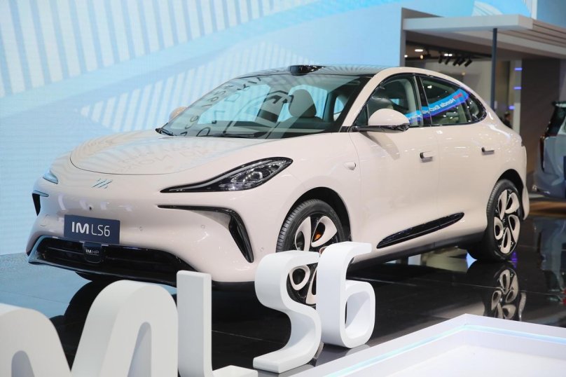 Morris Garages cyberster