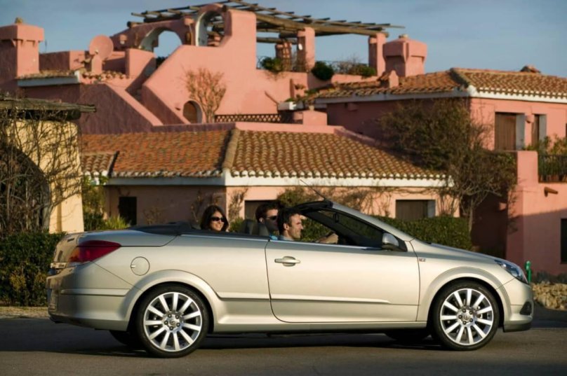 Опель Астра кабриолет 2007