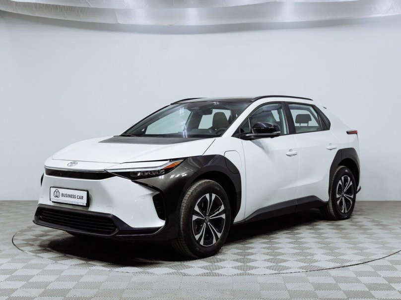 Электромобиль Toyota bz4x
