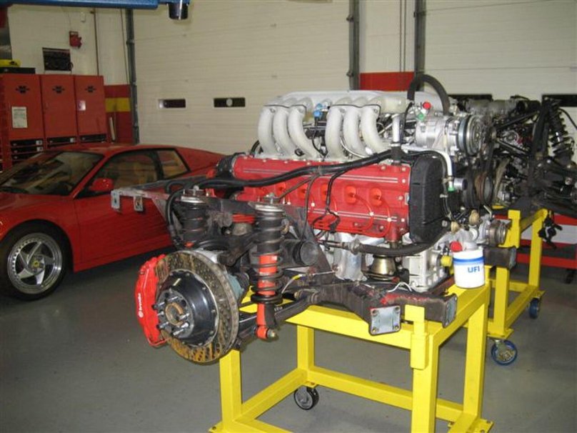 Ferrari Testarossa engine