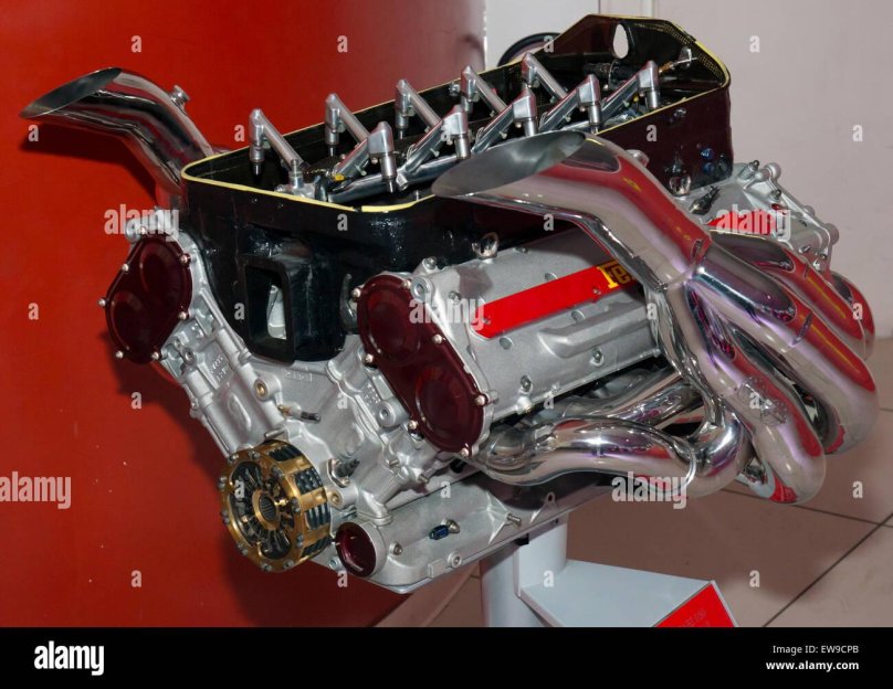 Ferrari f50 engine