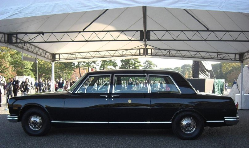 Nissan Prince Royal