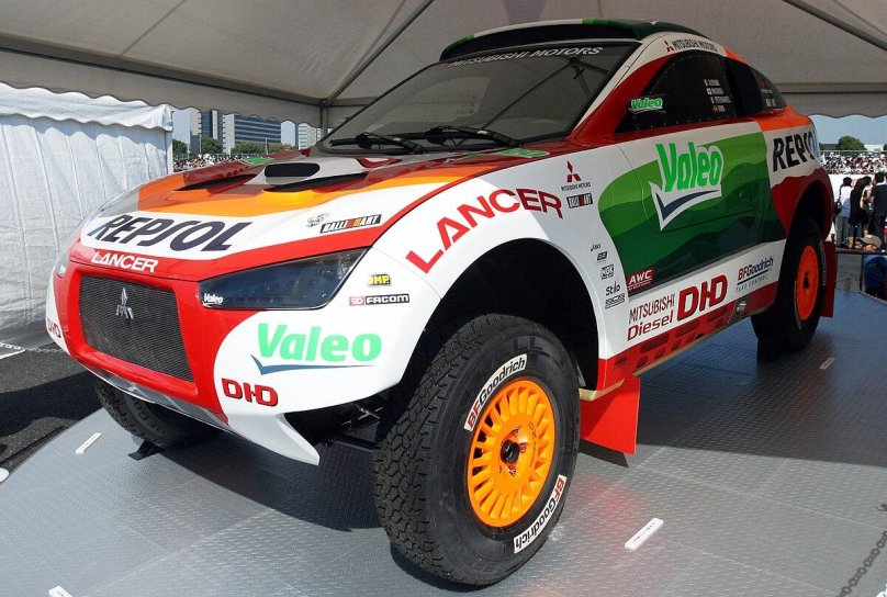 Mitsubishi Racing Lancer