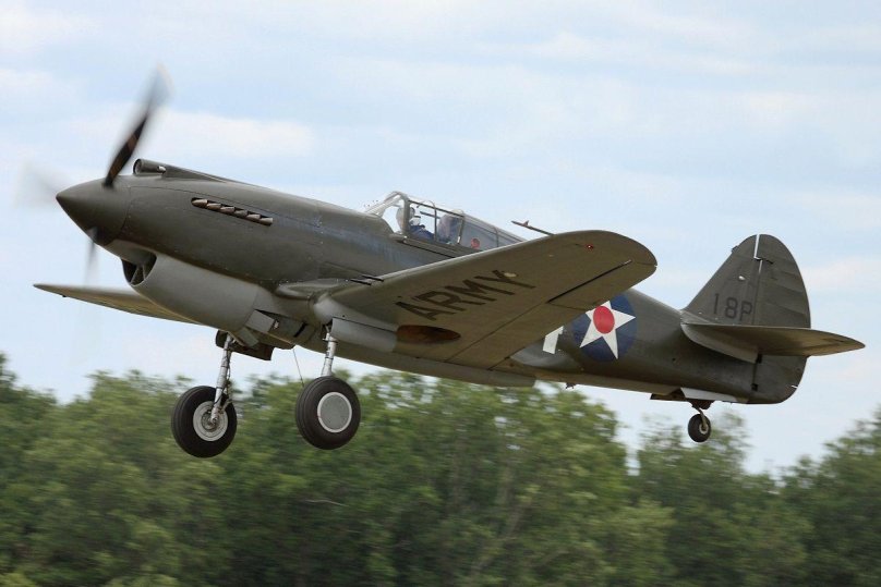 Curtiss p-40b Warhawk