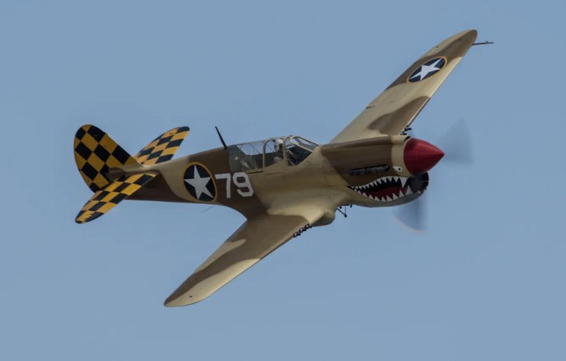 Curtiss p-40 Warhawk Fighter