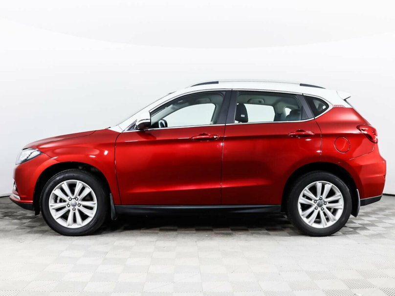 BMW x6 и девушка