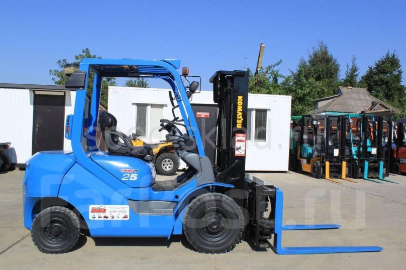 Автопогрузчик Комацу fd25t-16