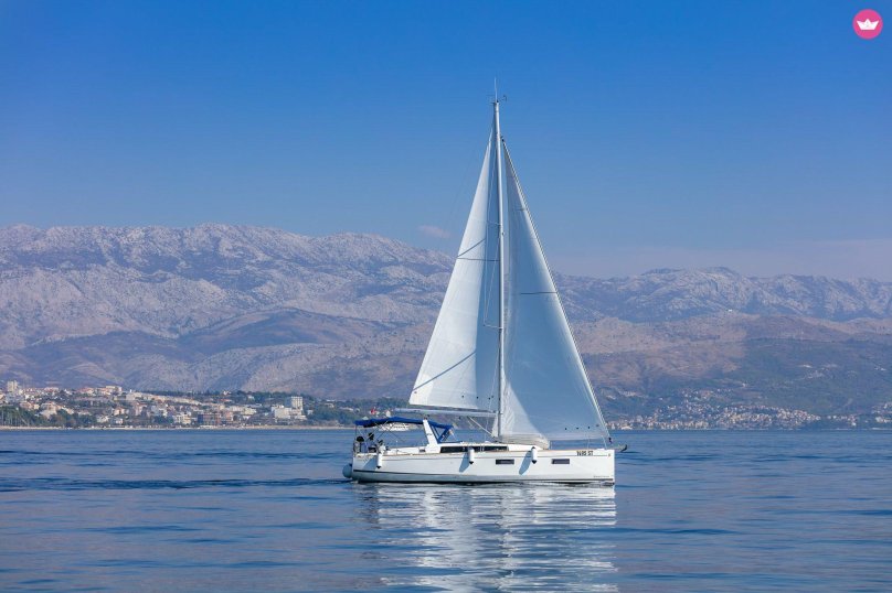 Beneteau oceanis 38.1