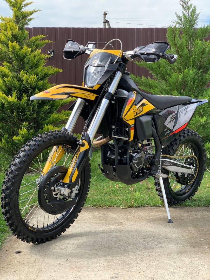 Fidelis еt Fоrtis sf7