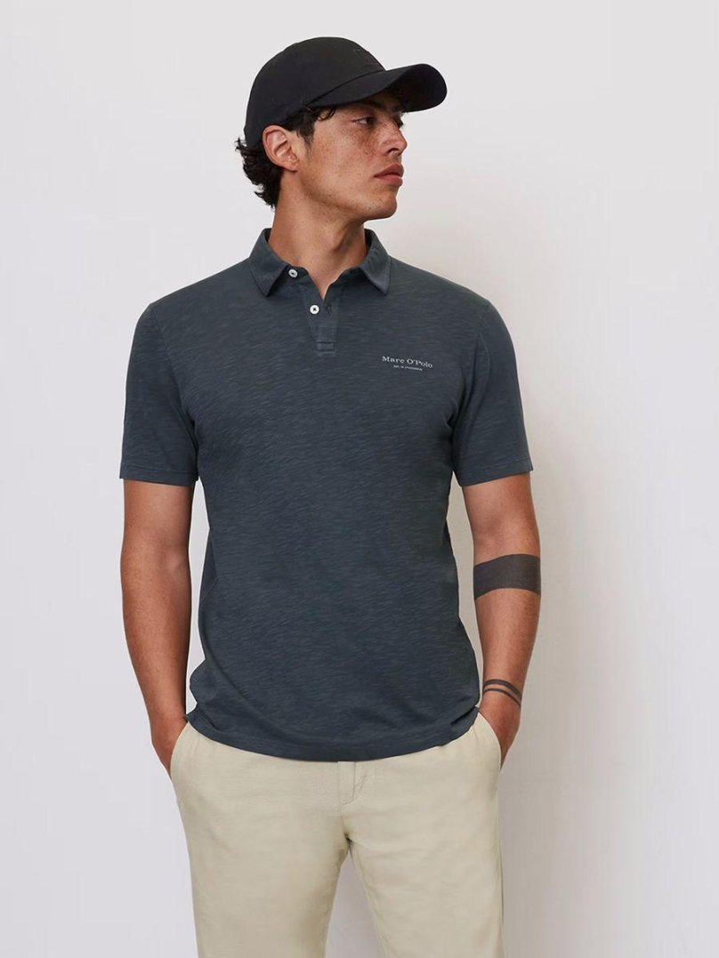 Вышивка на рубашке Марко поло