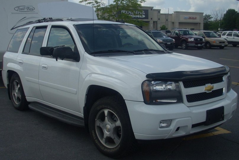 Chevrolet trailblazer gmt360 белый