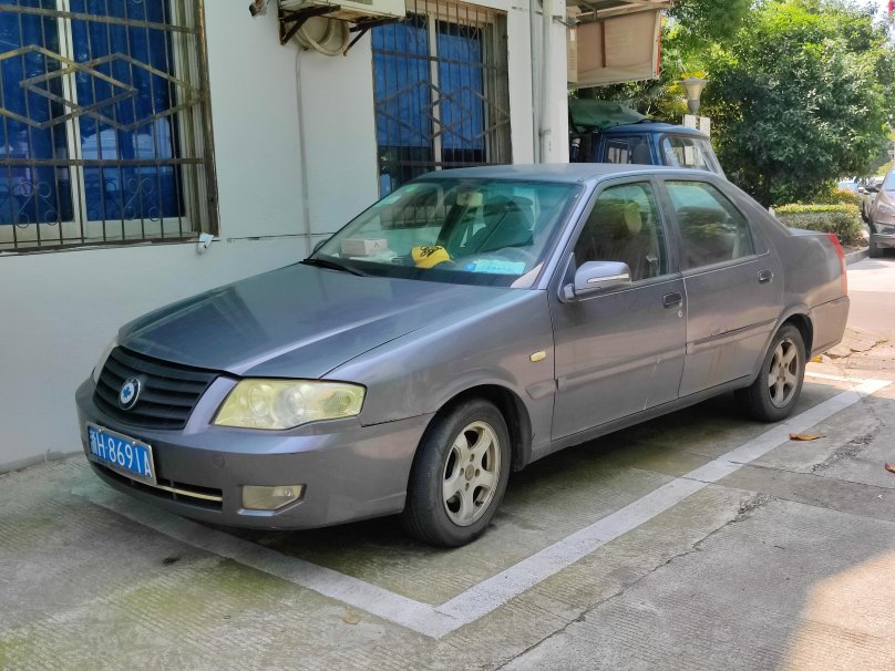 Шанхай Мапле хэтчбек