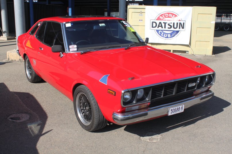 Datsun 200