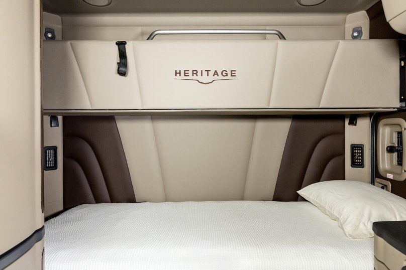 Peterbilt 567 Heritage