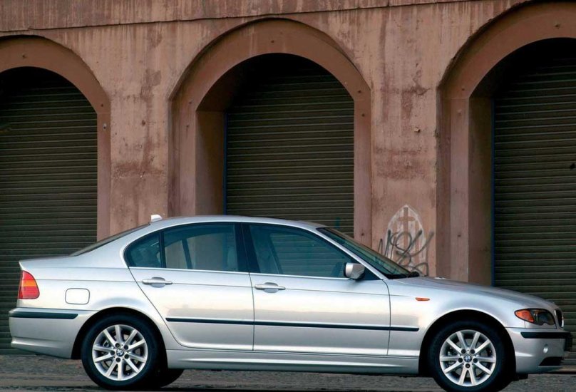 BMW 3 e46 седан