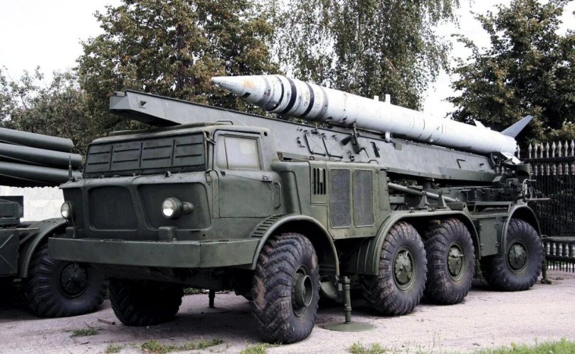 Грузовик ЗИЛ 135