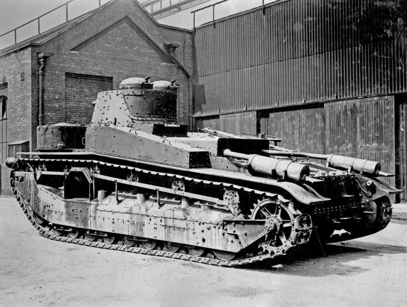 Танк Виккерс 6 тонный
