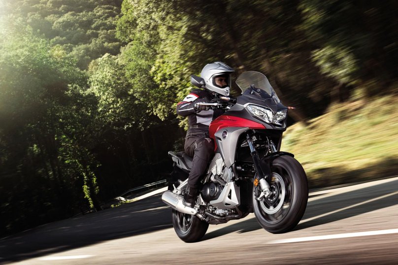 Мотоцикл Honda Crossrunner