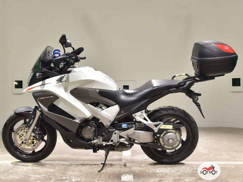 Honda vfr800x Crossrunner 2011