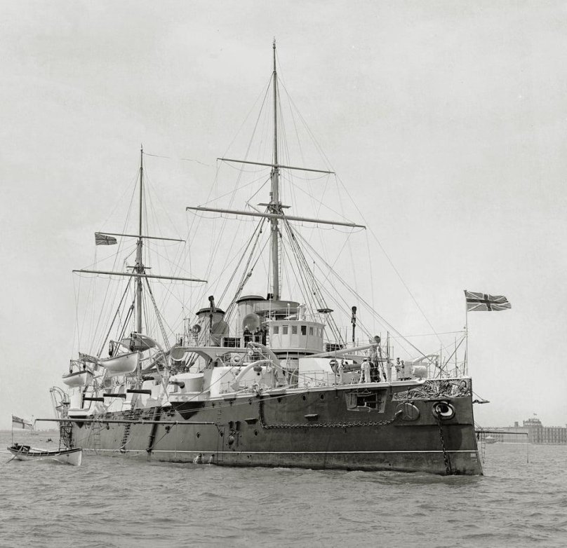 Крейсер HMS Berwick