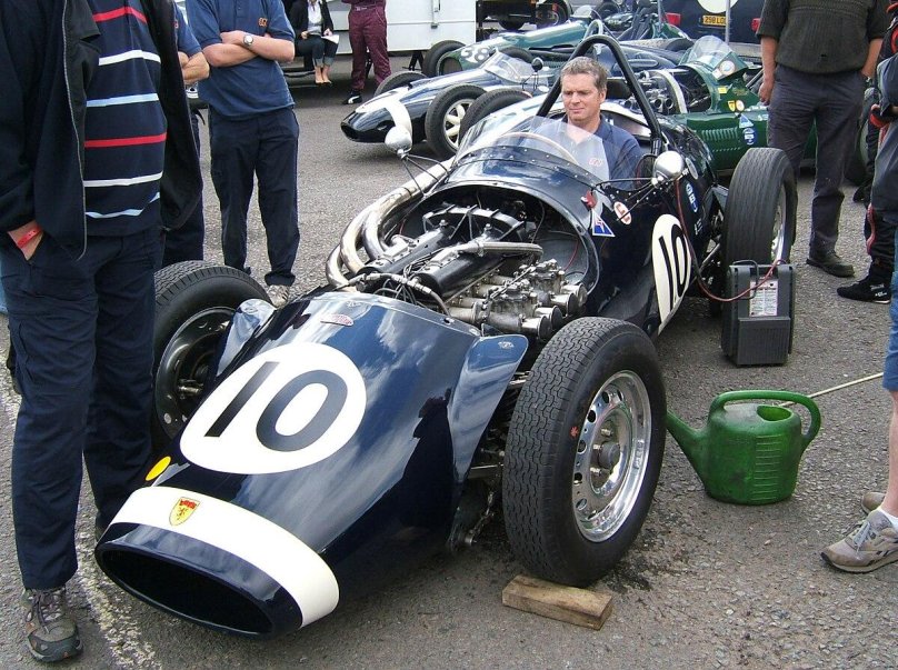 Бугатти формула 1