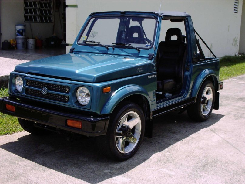 Suzuki Samurai