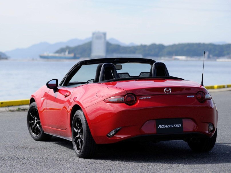 Mazda MX-5 Roadster