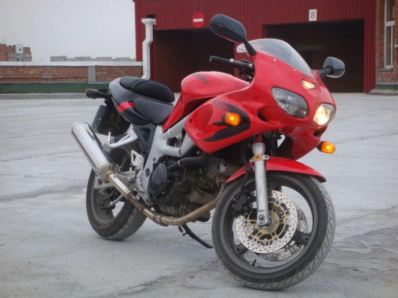 Suzuki sv400s 2001