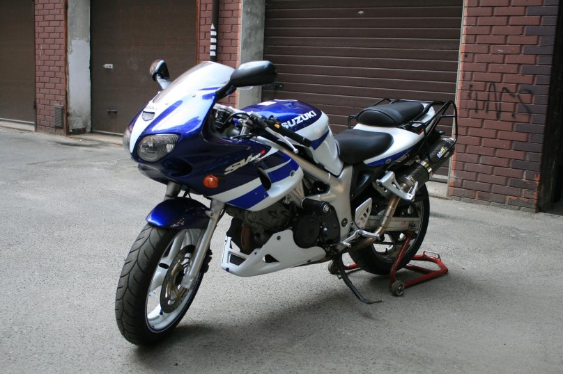 Сузуки мотоцикл 400 sv400