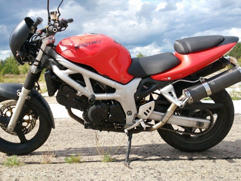 Suzuki sv400n