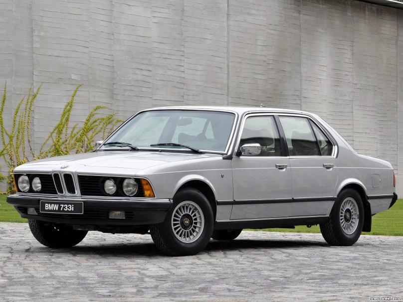 BMW e23
