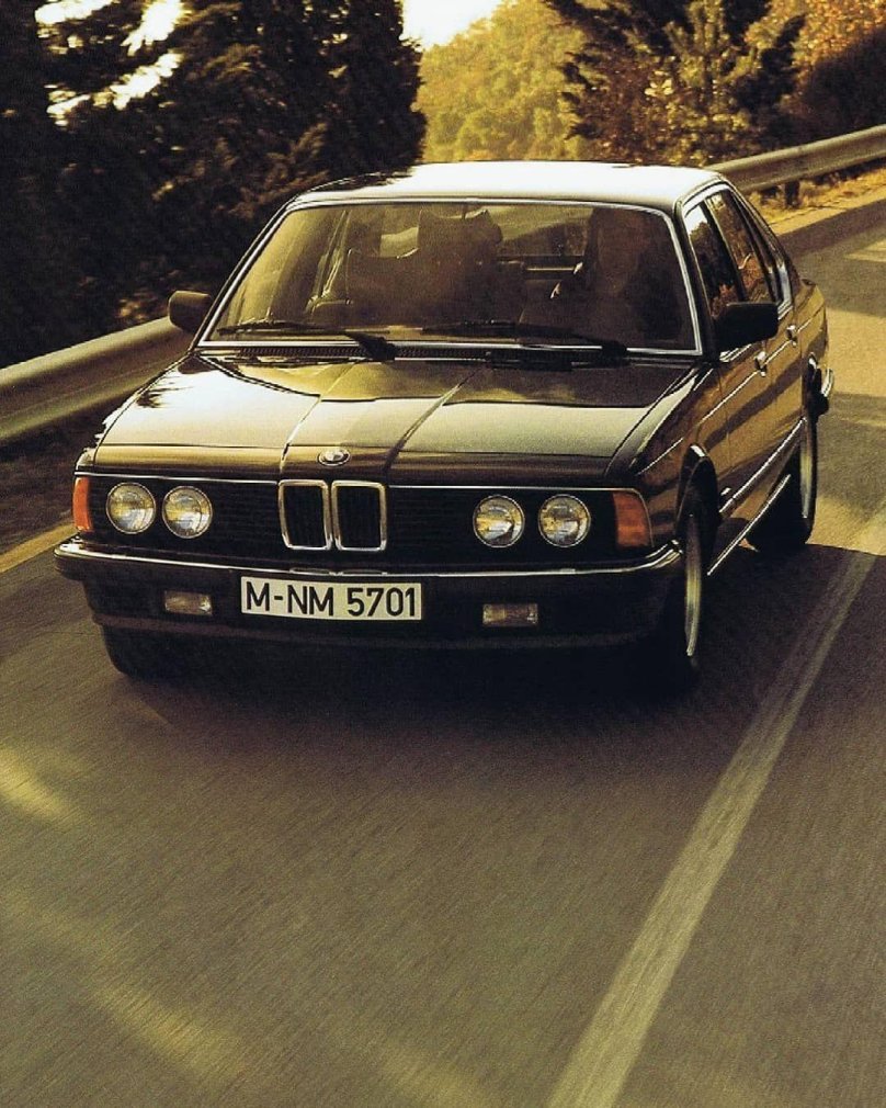 BMW e23 735i