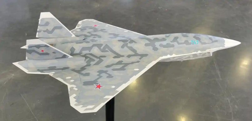 Истребитель Су-75 Checkmate