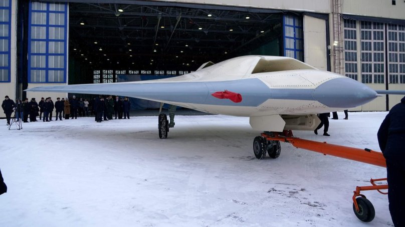 Стелс-беспилотник с-70