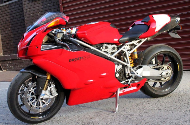 Ducati 999