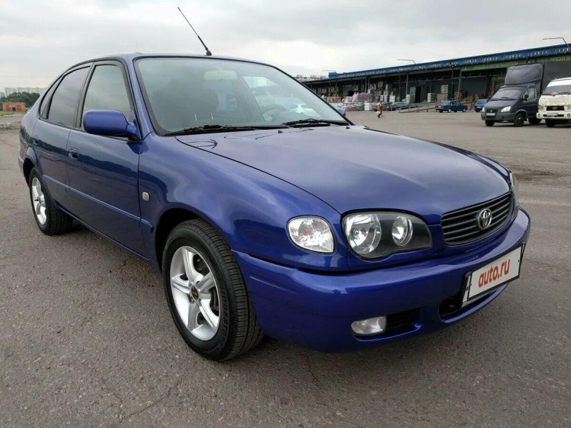 Toyota Corolla e110 2000
