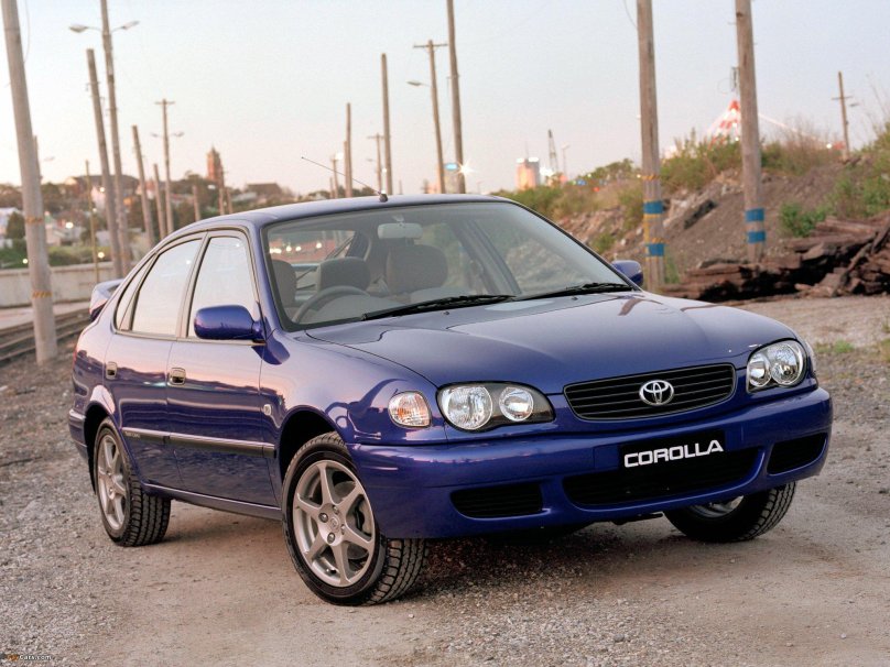 Toyota Corolla e110 2000