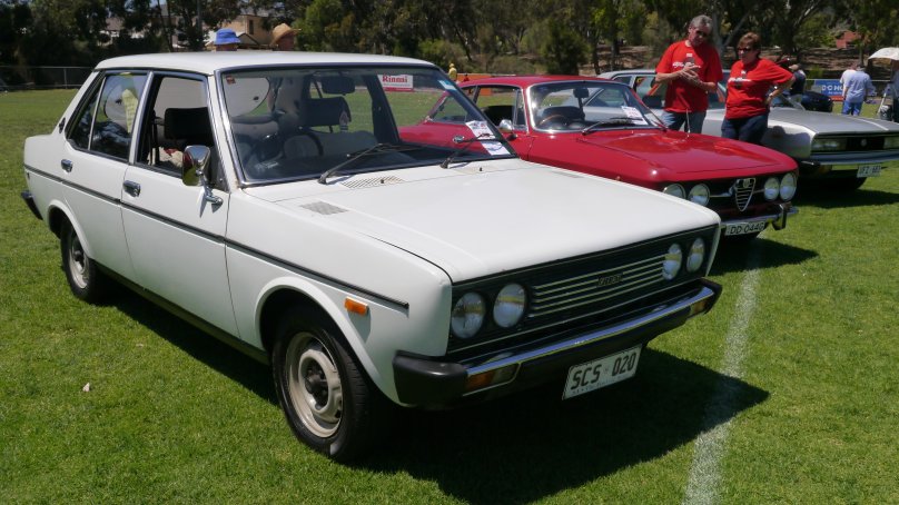 Фиат 131 Мирафиори