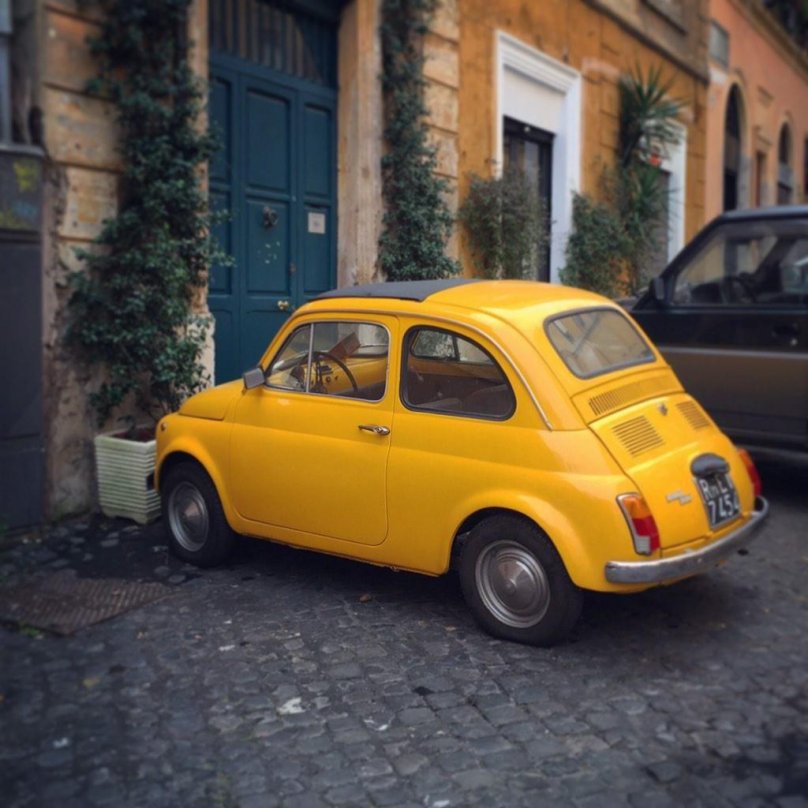 Fiat 500 Yellow