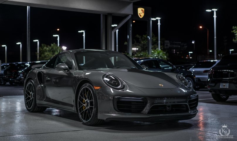 Порше 911 турбо s