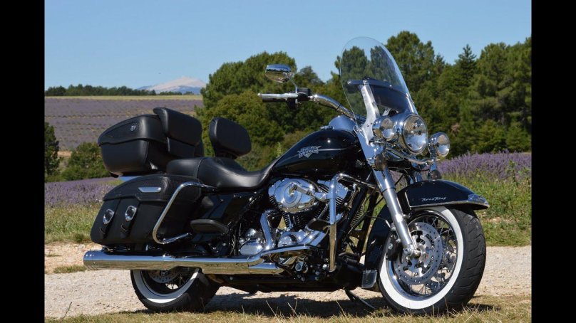 Харлей Дэвидсон роад Кинг