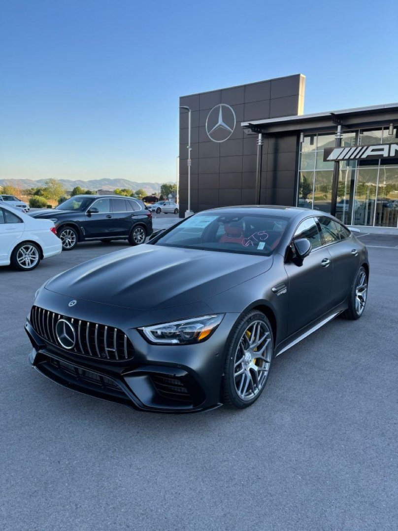 Mercedes AMG gt 63 Coupe