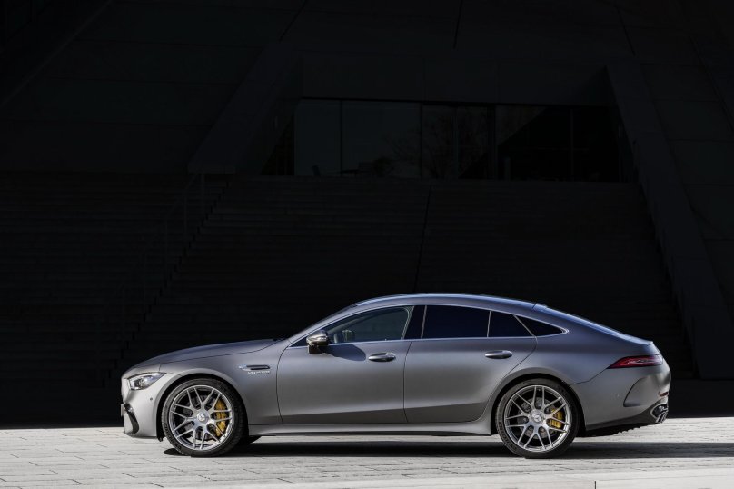 Mercedes Benz gt63s
