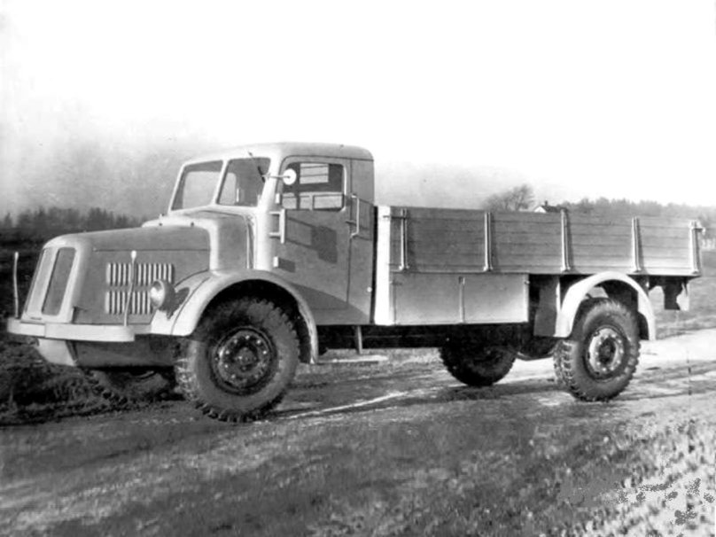 Tatra 111